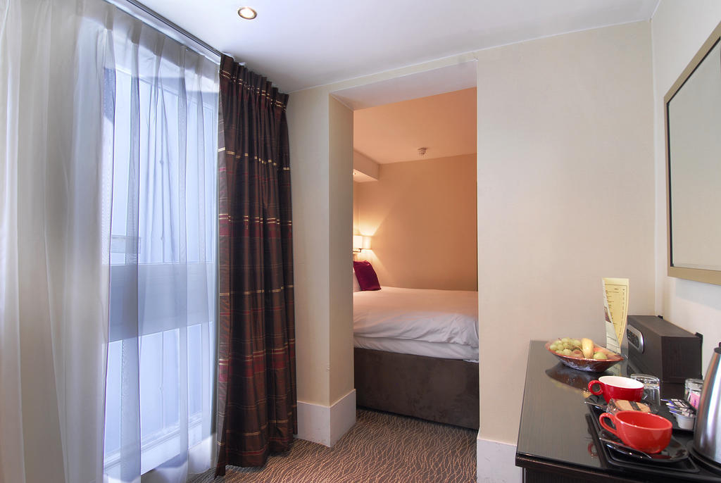Hotel Grand Royale Hyde Park Londra Esterno foto