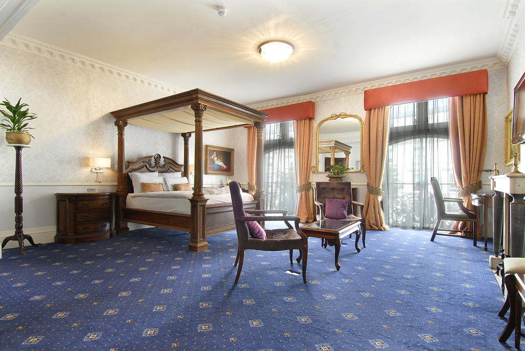 Hotel Grand Royale Hyde Park Londra Esterno foto